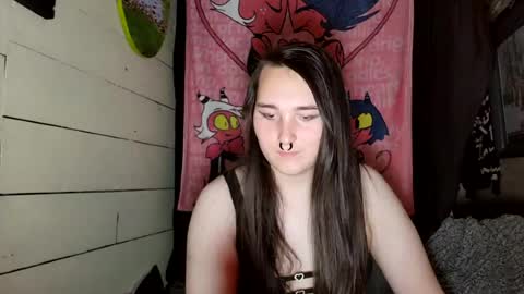 nonbinarybeauty20 online show from 07-08-26, 10:20