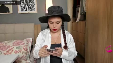 Soy Ash online show from 06-26-26, 10:14