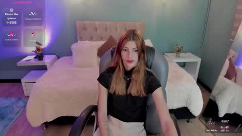 Nora online show from 03-04-26, 07:53