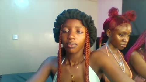 Snapshot of norababy20 chatting on 06-13-26, 04:43 Norababy20 online show from 06-13-26, 04:43