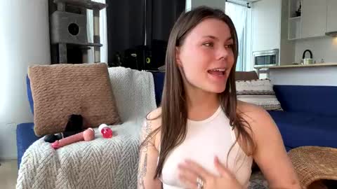 Nordic Belle online show from 04-17-26, 01:58