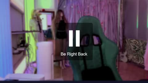 Snapshot of northern_moon chatting on 04-04-26, 04:55 northern_moon online show from 04-04-26, 04:55