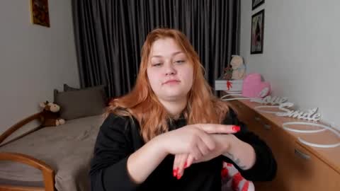 NORA online show from 04-07-26, 02:23