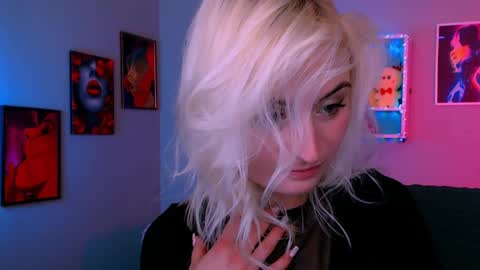 Snapshot of nova_sky_ chatting on 04-18-26, 07:58 Nova online show from 04-18-26, 07:58