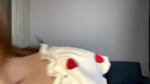 Odelina online show from 04-12-26, 07:24