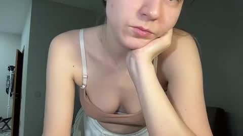 Ema online show from 03-29-26, 05:57