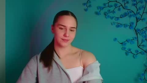 Nykara online show from 04-12-26, 05:23