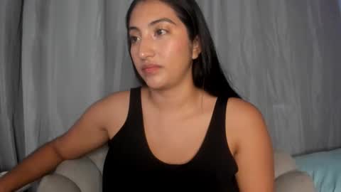 Snapshot of nykhor_paul chatting on 01-18-26, 10:24 Vanessa online show from 01-18-26, 10:24