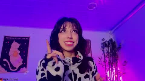   online show from 07-03-26, 06:53