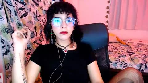 Nyxxei online show from 01-14-26, 10:36