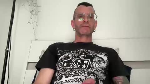 Jonathan Deep online show from 06-10-26, 10:58