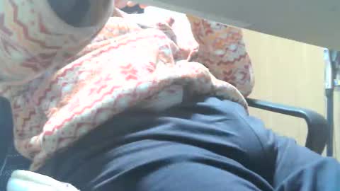 obahiro823844 online show from 05-08-26, 02:44