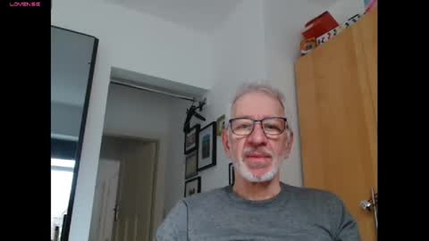 Obliox online show from 01-17-25, 01:13