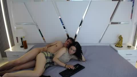 Snapshot of oblivionlove chatting on 07-10-26, 10:01 oblivionlove online show from 07-10-26, 10:01