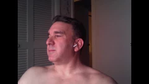 Ocean online show from 04-12-26, 03:11