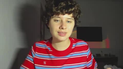 Evie online show from 02-01-26, 10:47