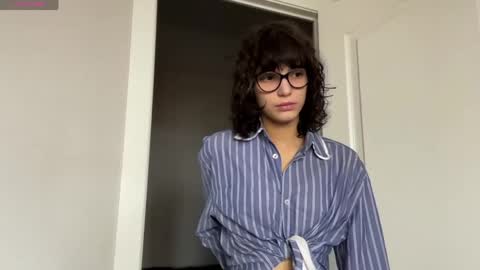 Thea online show from 05-29-26, 05:05