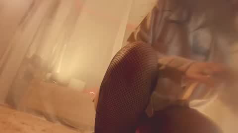 Snapshot of oh_lilith chatting on 02-15-25, 01:42 your dear Lilith Chapman online show from 02-15-25, 01:42