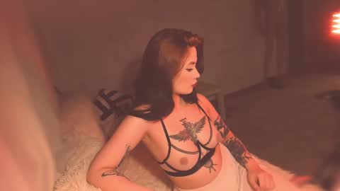 Snapshot of oh_lilith chatting on 03-08-25, 12:44 your dear Lilith Chapman online show from 03-08-25, 12:44