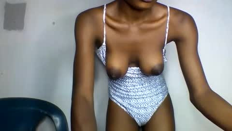 Snapshot of oh_sexyphilo chatting on 06-06-26, 11:37 philo bby online show from 06-06-26, 11:37