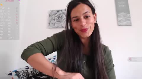 ohanna_ online show from 02-24-25, 07:52