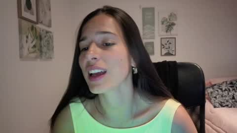 ohanna_ online show from 02-05-26, 10:36