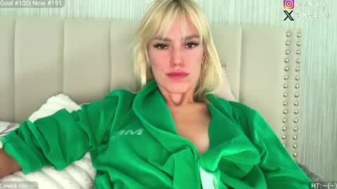 Kelly online show from 04-14-26, 10:49