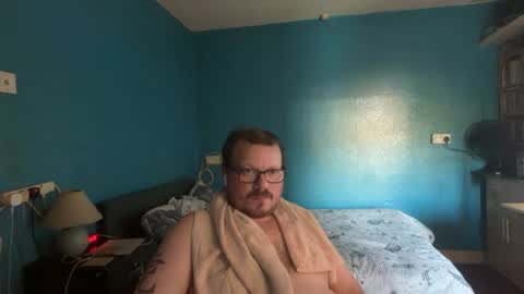 ohdannyboy2026 online show from 08-05-26, 06:11