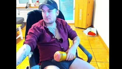 Chris online show from 12-03-24, 07:43