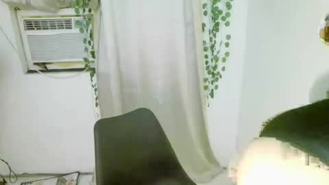 Snapshot of ohmyalessandraxcx chatting on 10-09-25, 12:03 ohmyalessandraxcx online show from 10-09-25, 12:03