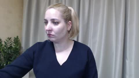 Snapshot of ohsweetmari chatting on 04-03-26, 02:48 Mari online show from 04-03-26, 02:48