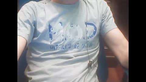 ojosverdess30 online show from 12-20-25, 07:43