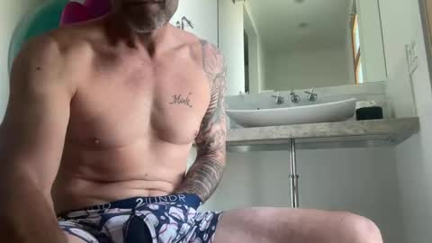 oki42 online show from 05-29-26, 02:59