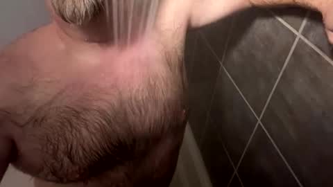 Snapshot of oldbones2 chatting on 11-24-25, 02:00 oldbones2 online show from 11-24-25, 02:00