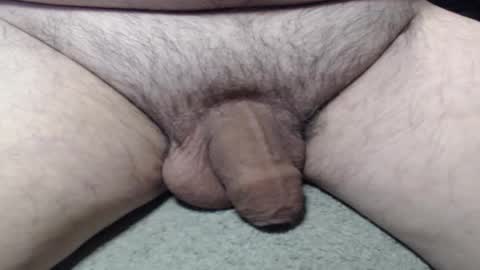 Snapshot of oldermale4you chatting on 03-21-26, 01:54 oldermale4you online show from 03-21-26, 01:54