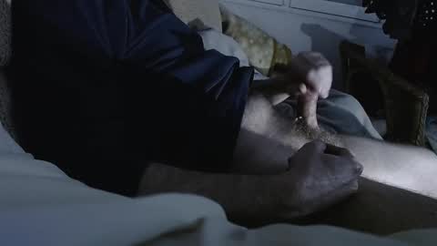 Snapshot of oldwolfman chatting on 01-21-25, 11:45 oldwolfman online show from 01-21-25, 11:45