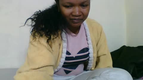 Snapshot of olgamariah203875 chatting on 07-13-26, 06:33 olgamariah203875 online show from 07-13-26, 06:33