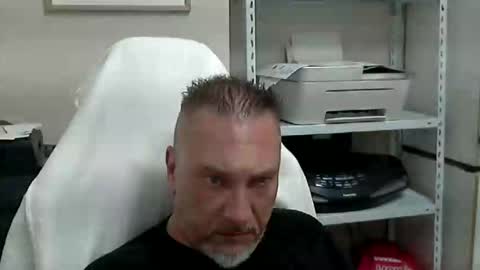 olimpio1230 online show from 04-20-26, 05:37