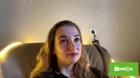 Olivia here online show from 09-30-25, 09:14