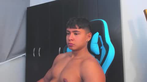 Oliver bray online show from 12-22-25, 09:12