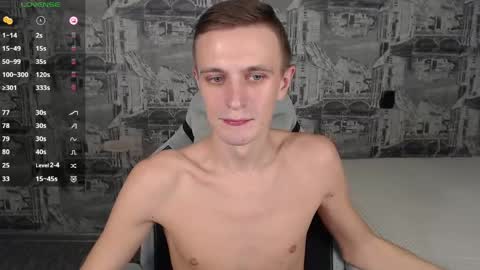 Snapshot of oliverfresh chatting on 04-07-26, 09:54 Oliver online show from 04-07-26, 09:54