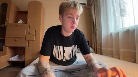 oliver online show from 02-18-26, 01:29