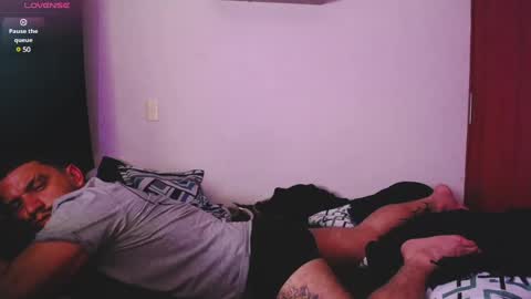 Snapshot of olivervitale chatting on 01-22-25, 04:23 Oliver online show from 01-22-25, 04:23