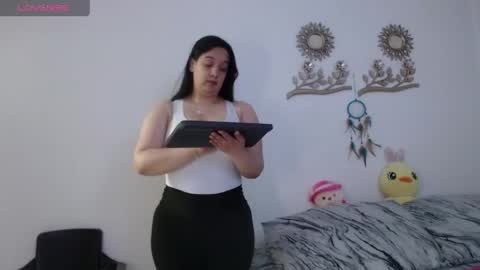 Olivia Gonzales online show from 06-06-26, 08:02
