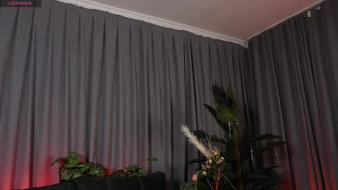 SaraConor online show from 05-16-26, 07:27
