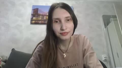 Olivia online show from 02-25-26, 12:48