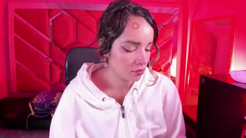  OLIVIA  online show from 03-02-26, 05:08