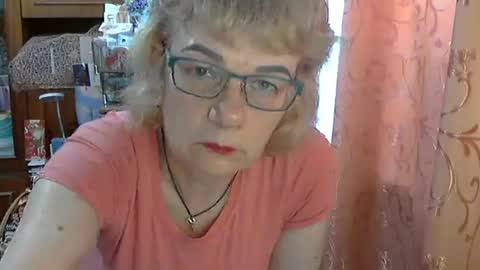 Olivia Mia online show from 05-07-26, 08:20