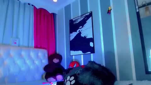 oliviahot01 online show from 04-14-26, 02:06