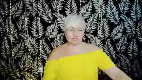 Snapshot of oliviaoskar_ chatting on 06-20-26, 10:29 Kelly online show from 06-20-26, 10:29